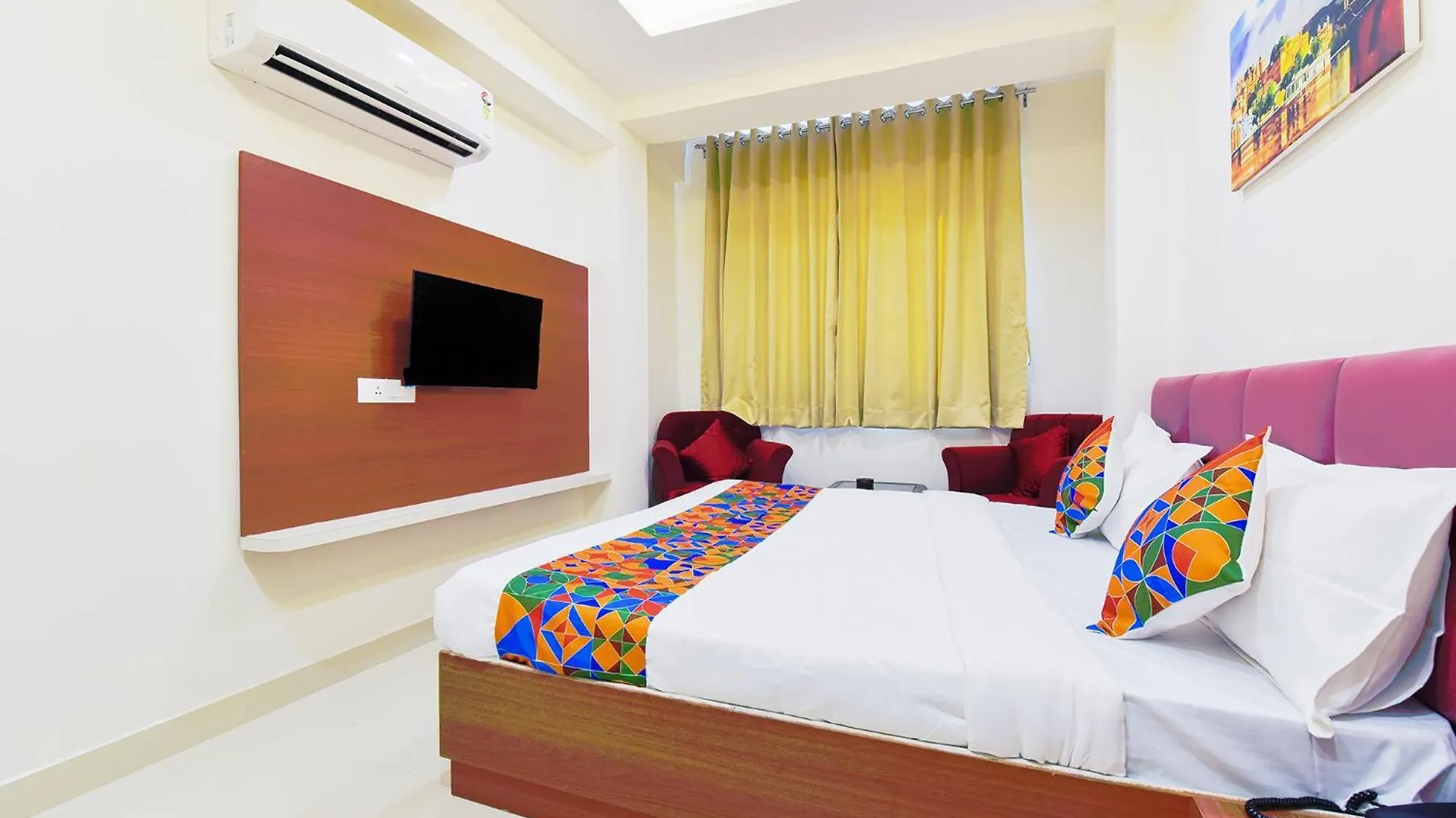Fabhotel Samrat Regency Удайпур Отель
