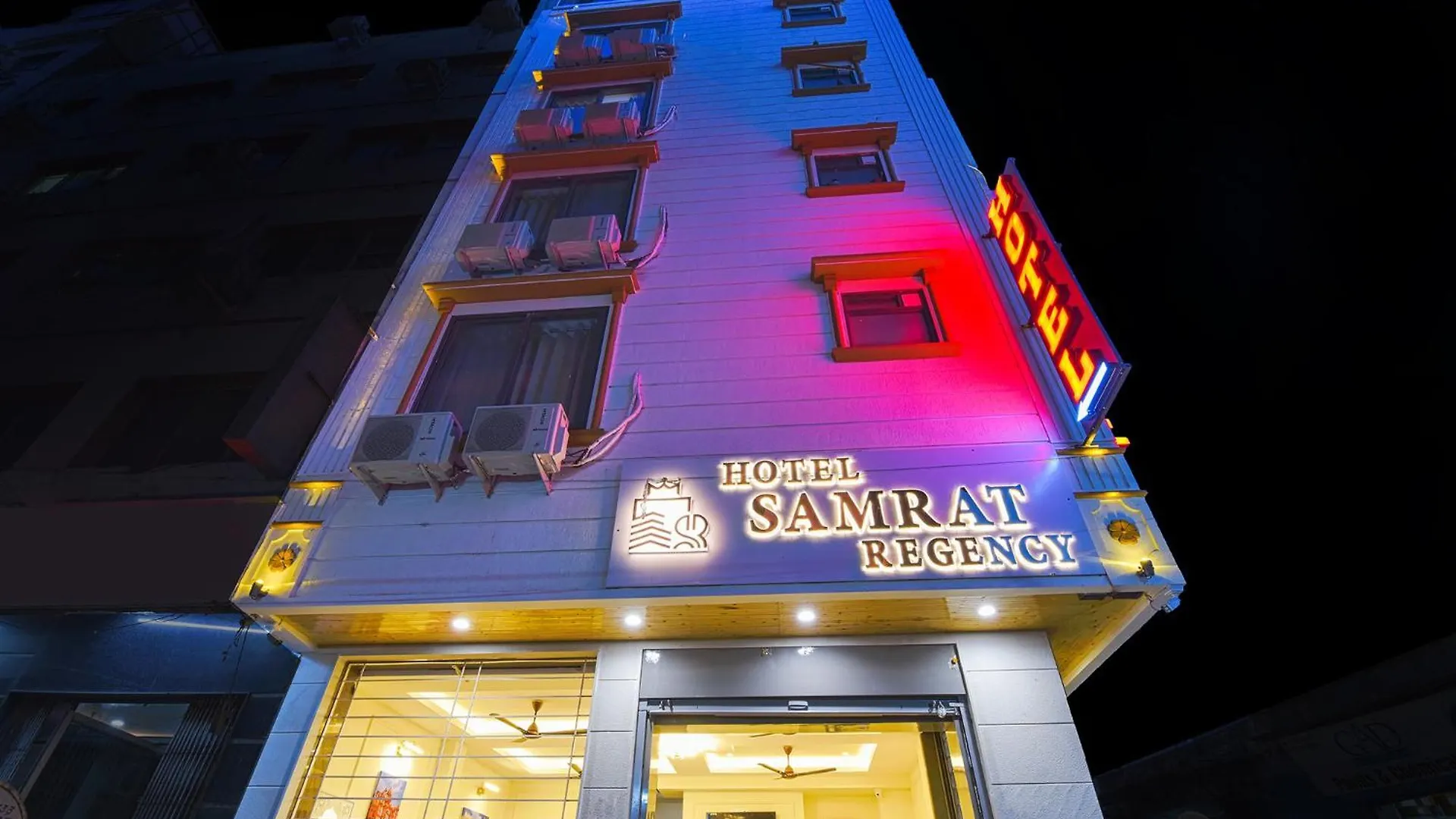 Fabhotel Samrat Regency Удайпур
